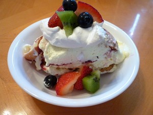 Lemon-Raspberry Mousse Squares
