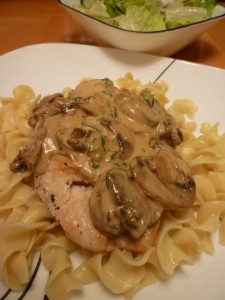 Chicken with Creamy Mushrooms served with salad