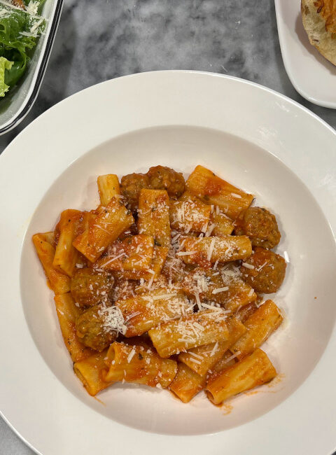 mantecare rigatoni with meatballs